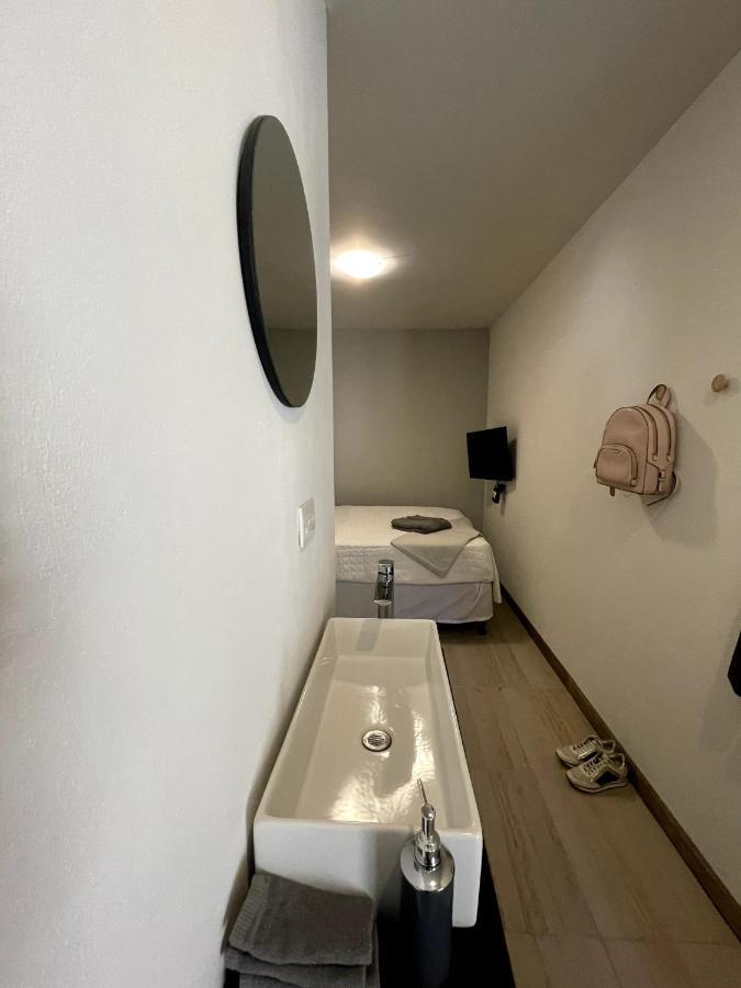 Nina'S - Juan Santamaria Hotell Alajuela Eksteriør bilde