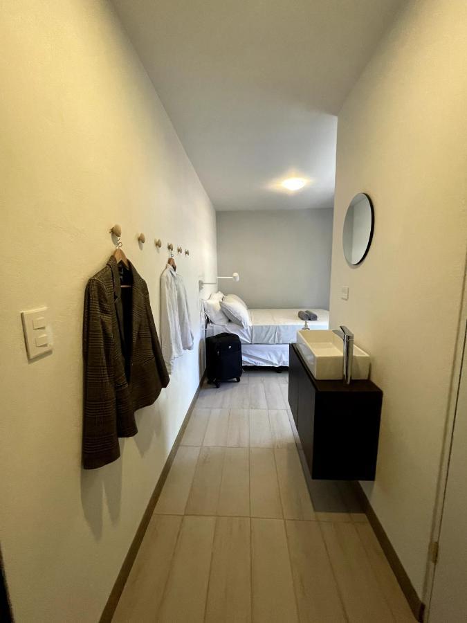 Nina'S - Juan Santamaria Hotell Alajuela Eksteriør bilde
